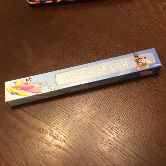 Tokyo Disney Adult Hotel Bundle - Picture 5 of 5